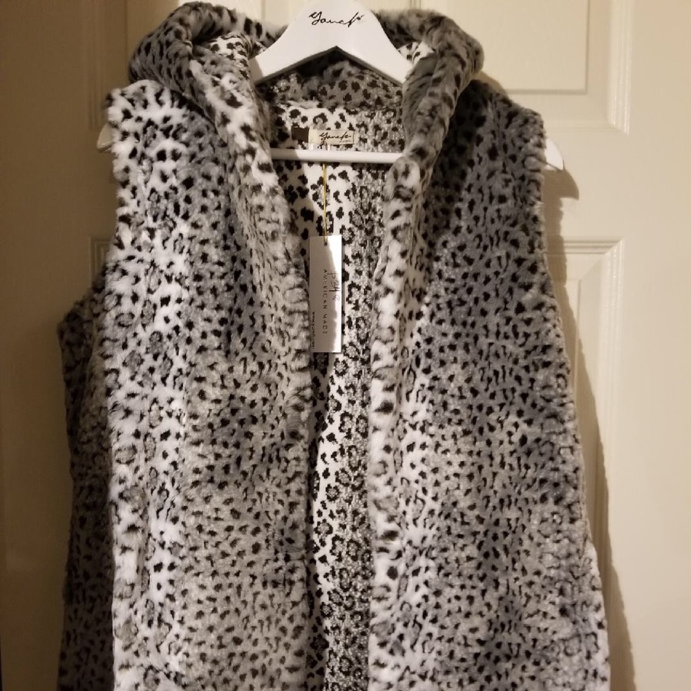 Cheetah Print Fur Vest